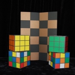 Screen & Cube by Ton Onosaka