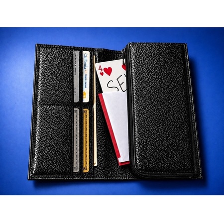 Le Paul Wallet by Fuji Magic Factory