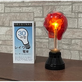 Silk in Lightbulb by Mizoguchi